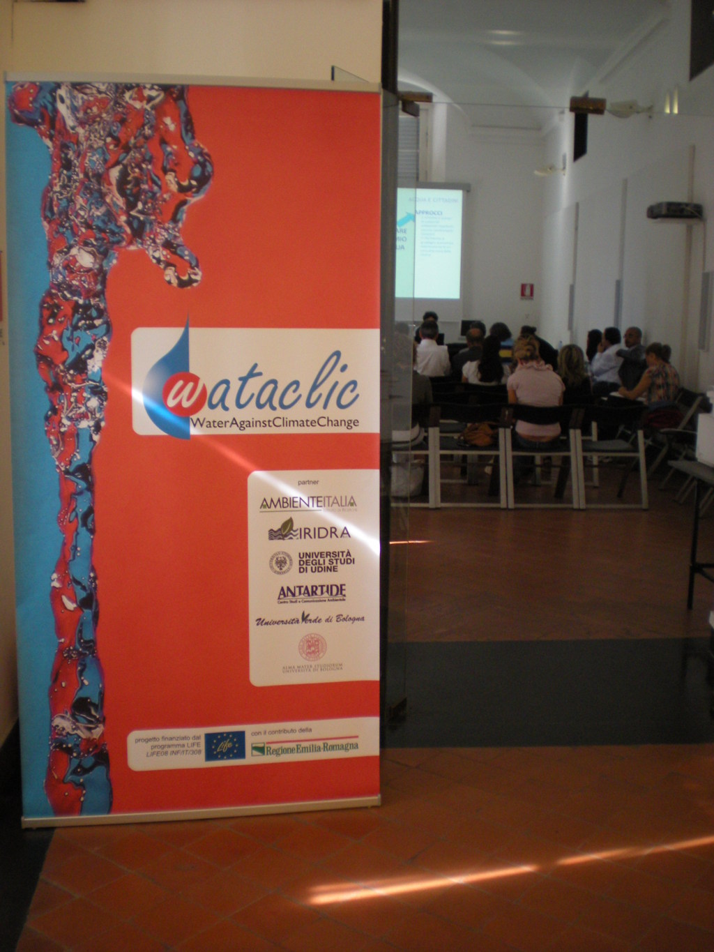 wataclic information event web
